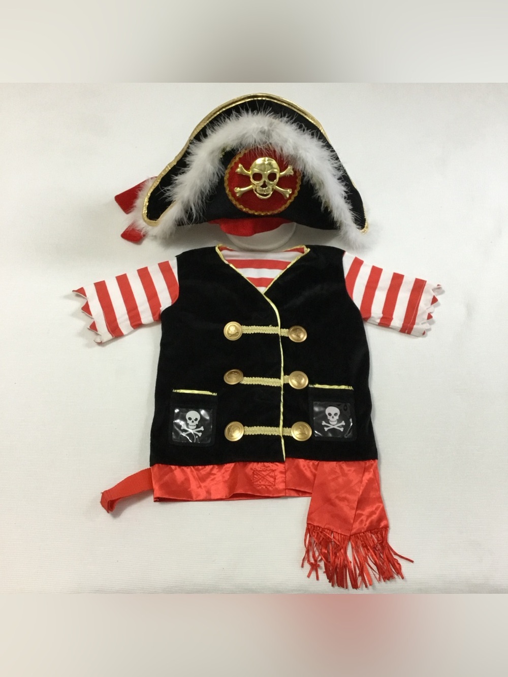 Melissa & Doug Black & Red Pirate Costume Set - K711